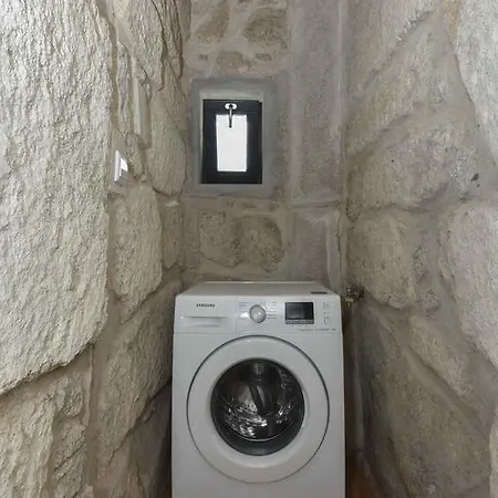 Almada Apartments 468 *